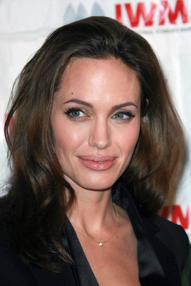 Angelina Jolie1366_Angelina Jolie24