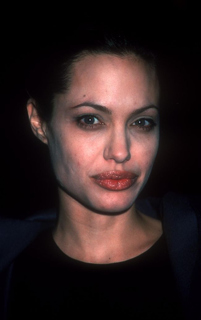 Angelina Jolie1410_photodetail9403-1-5