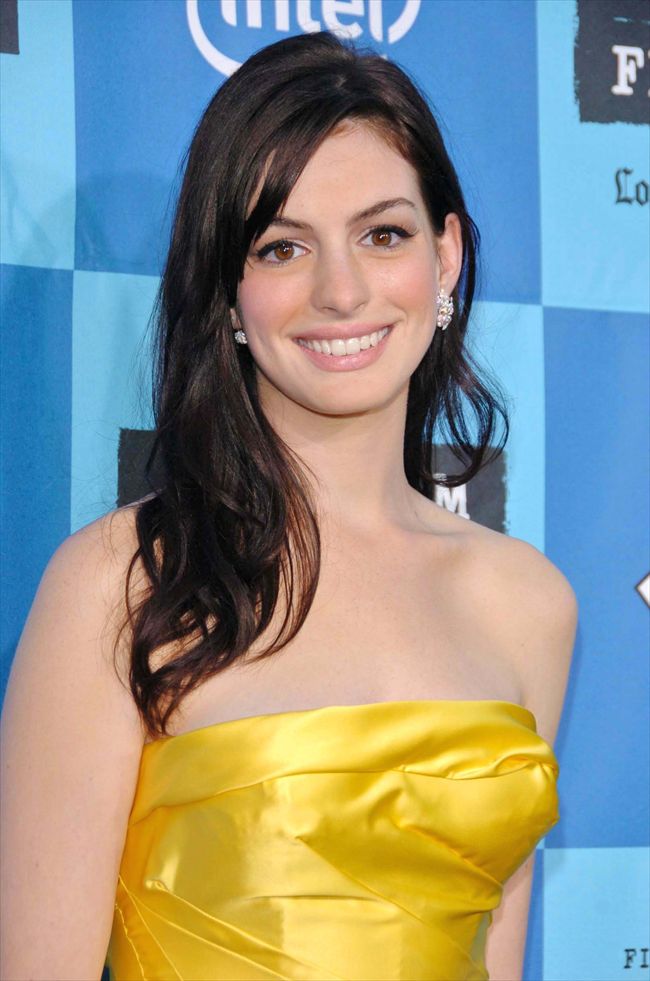 Anne Hathaway1678_Anne Hathaway2