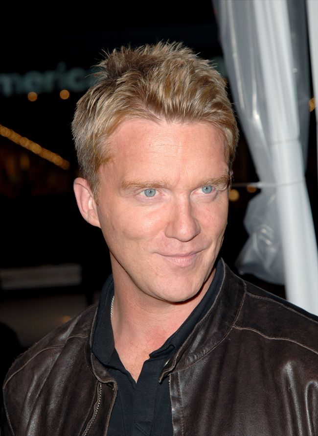 Anthony Michael Hall1812_07985115