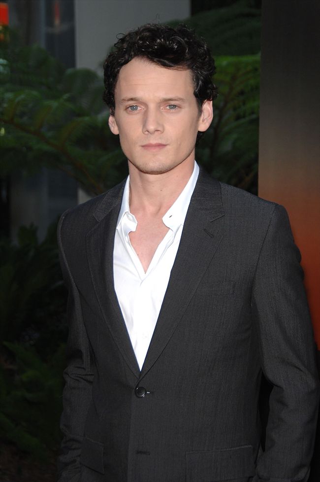 Anton Yelchin1826_1117G03_GM010_H