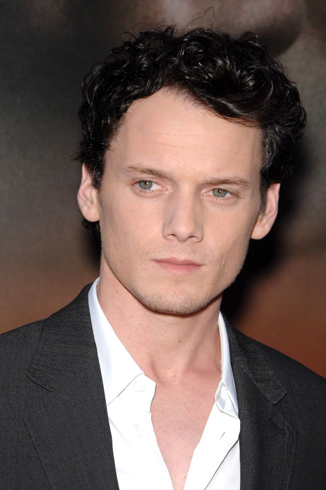 Anton Yelchin1827_1117G03_GM012_H