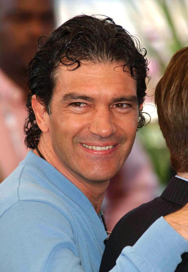 Antonio Banderas1861_Antonio Banderas・p37669_7_e2_5