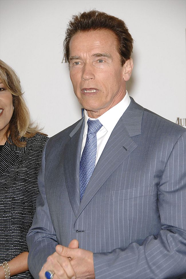 Arnold Schwarzenegger1900_0813FBA_GM008_H