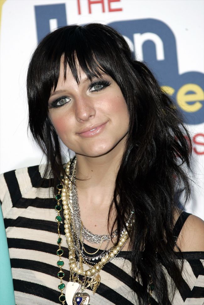 Ashlee Simpson1948_07581004