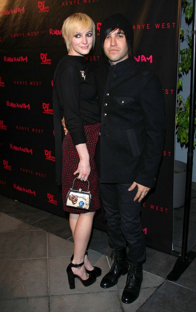 Ashlee Simpson1957_14655964