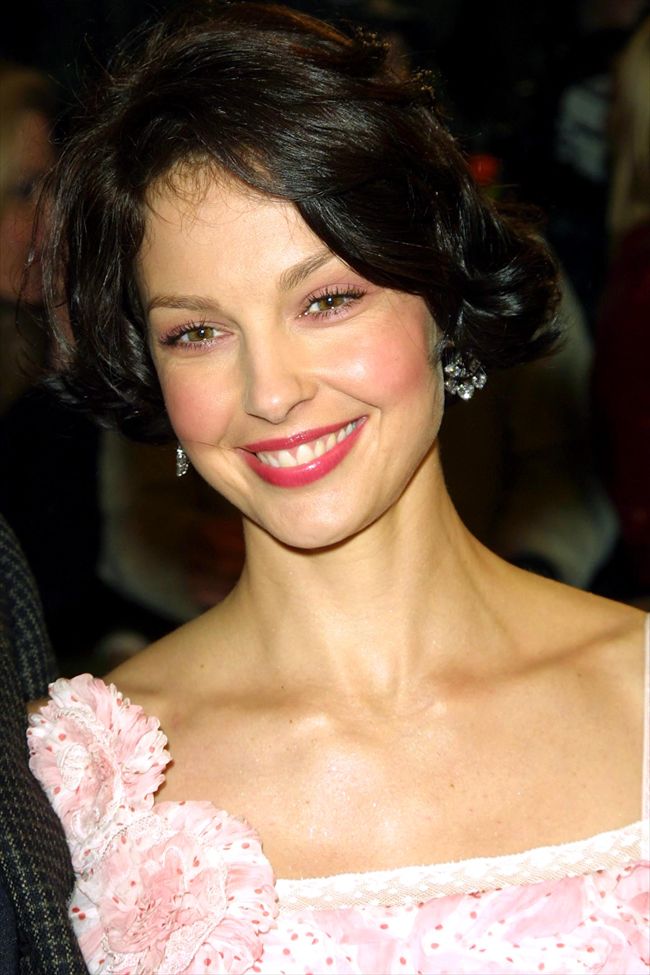 Ashley Judd2060_p6536_6_e2_6