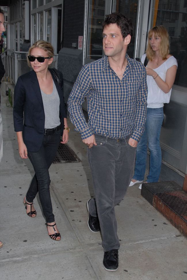 Ashley Olsen2061_aflo_2008061810033987