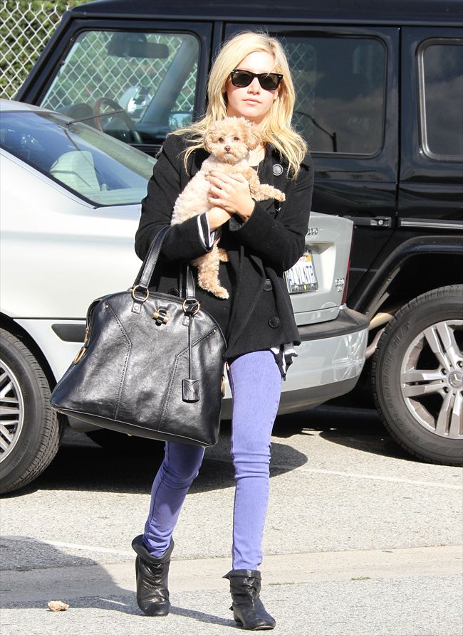 Ashley Tisdale2144_aflo_LZFA002539