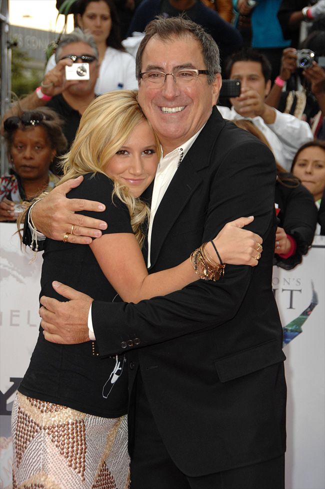 Ashley Tisdale2153_0927OCB_DX038_H