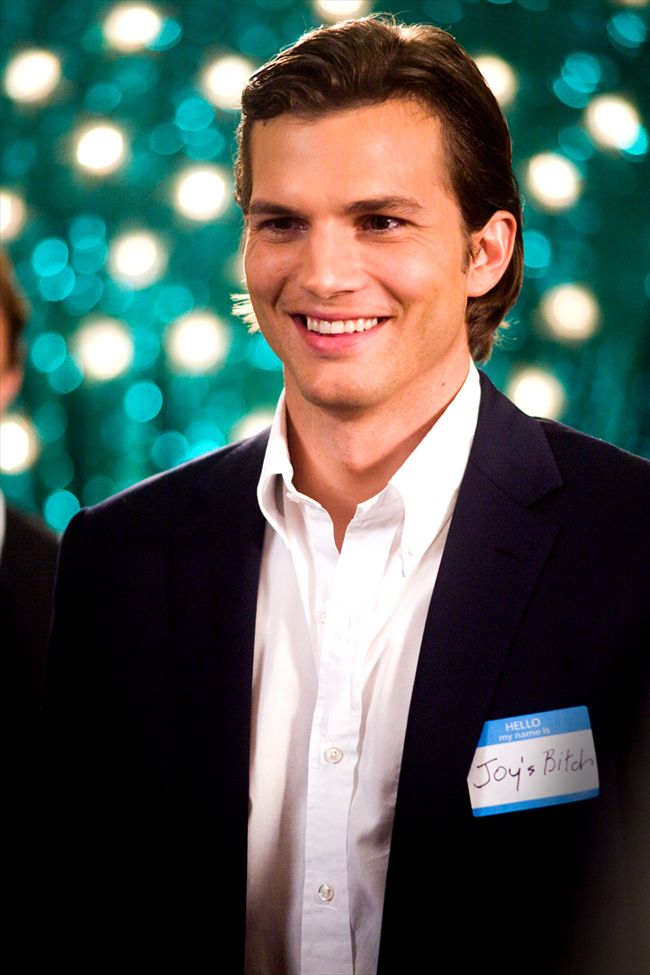 Ashton Kutcher2233_MCDWHHA_FE033_H