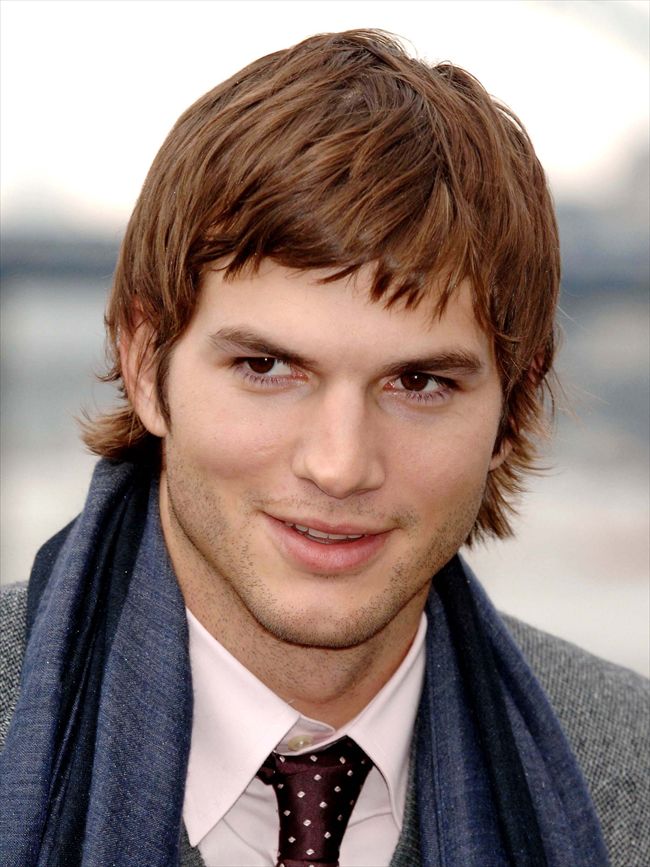 Ashton Kutcher2251_ASHTON KUTCHER2