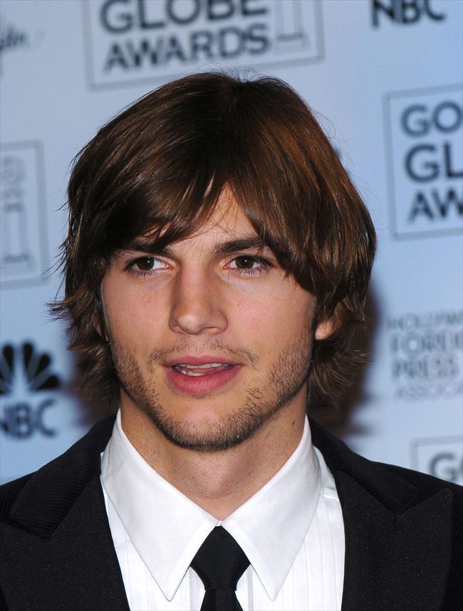 Ashton Kutcher2256_Ashton Kutcher・p30095_2_e2_5