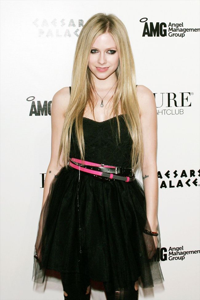 Avril Lavigne2351_1123G04_JO001_H