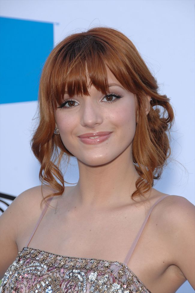 Bella Thorne2552_1114G03_GM017_H