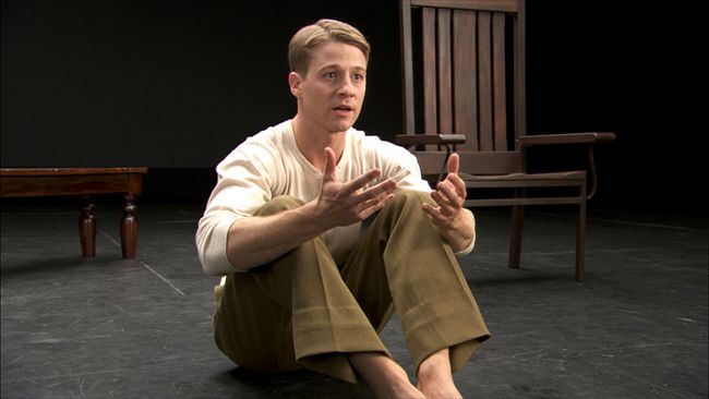 Benjamin Mckenzie2674_MCDJOGO_EC001_H