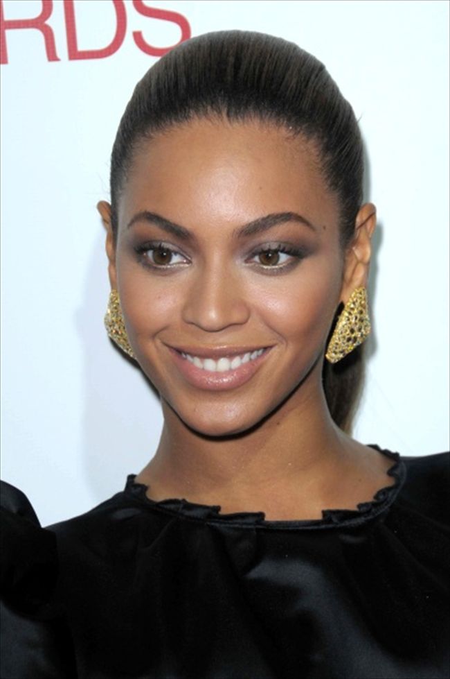 Beyonce Knowles2844_BEYONCE KNOWLES75