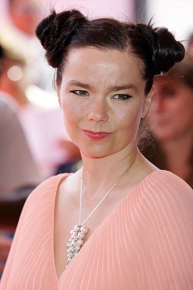 Bjork2930_07939036