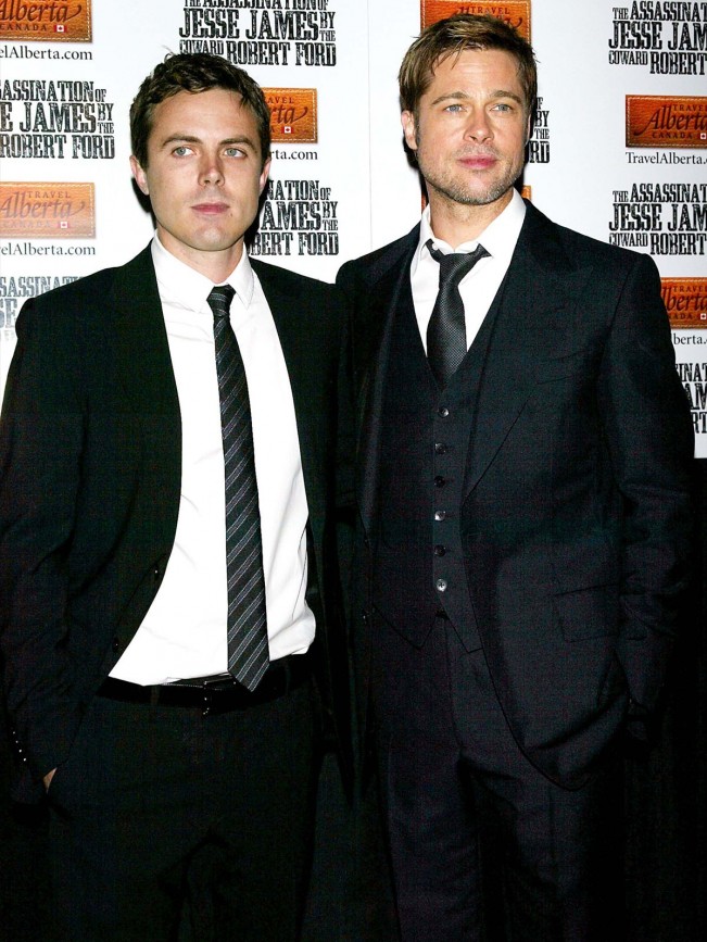 Brad Pitt3325_BRAD PITT CASEY AFFLECK2