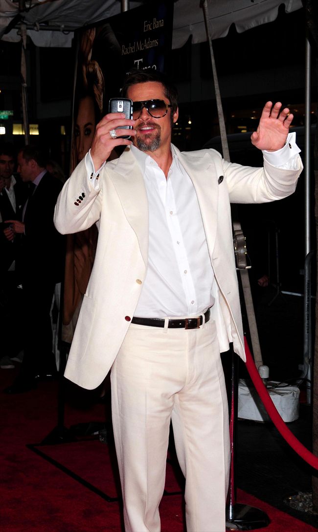 Brad Pitt3355_BRAD PITT22