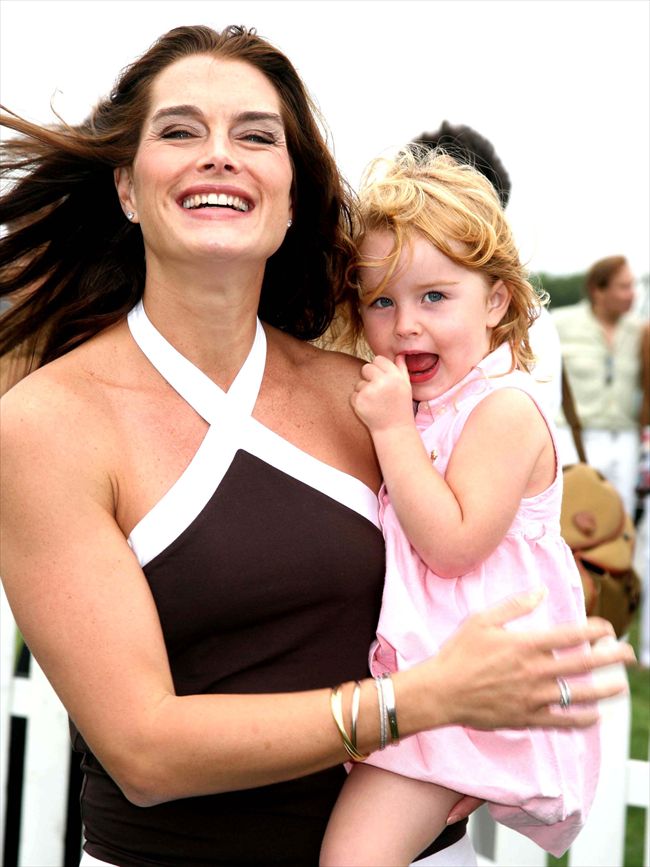 Brooke Shields3817_BROOKE SHIELDS DAUGHTER