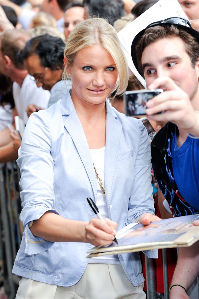 Cameron Diaz4052_1022JNA_TY018_H