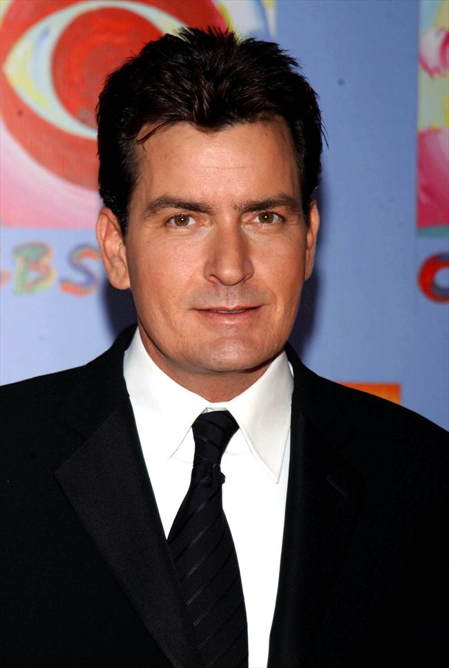 Charlie Sheen4634_Charlie Sheen・p44147_2_e2_5