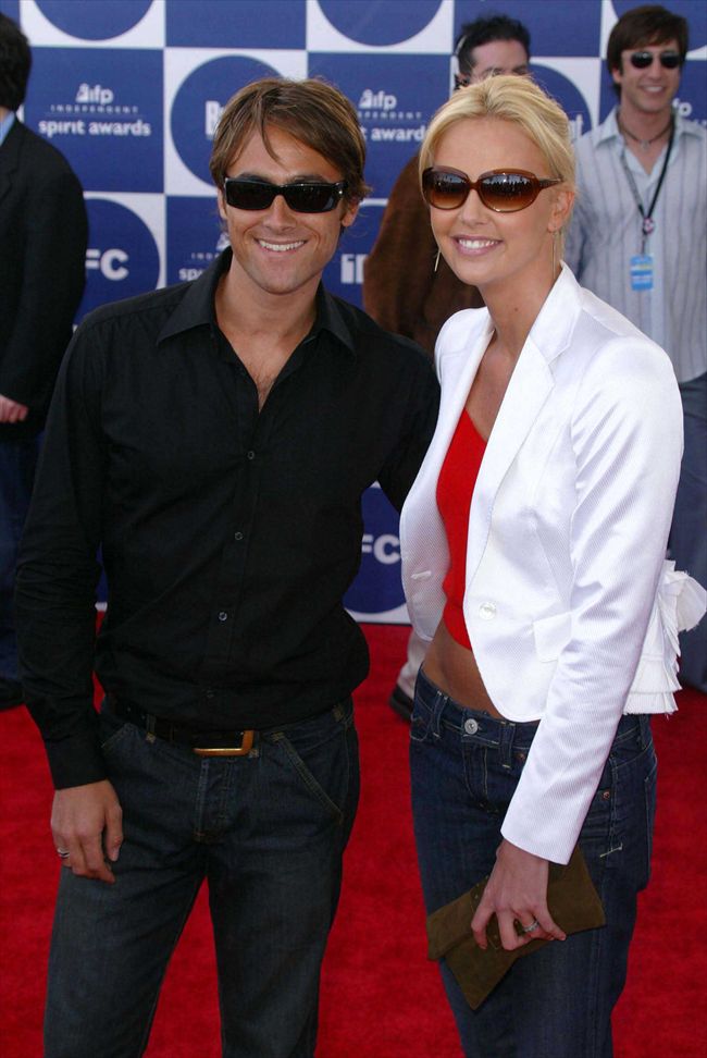 Charlize Theron4692_Charlize Theron&Stuart Townsend5・p33672_2_e2_5