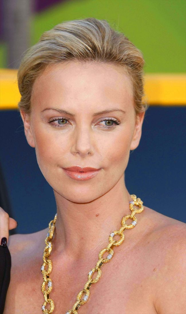 Charlize Theron4721_CHARLIZE THERON36