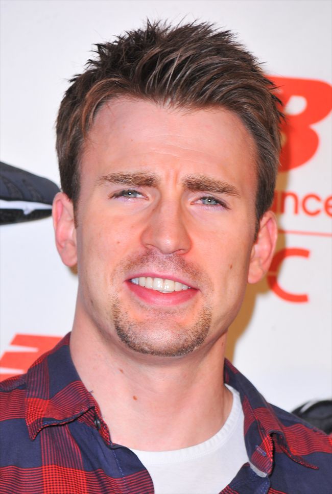 Chris Evans4971_1110G01_XX008_H