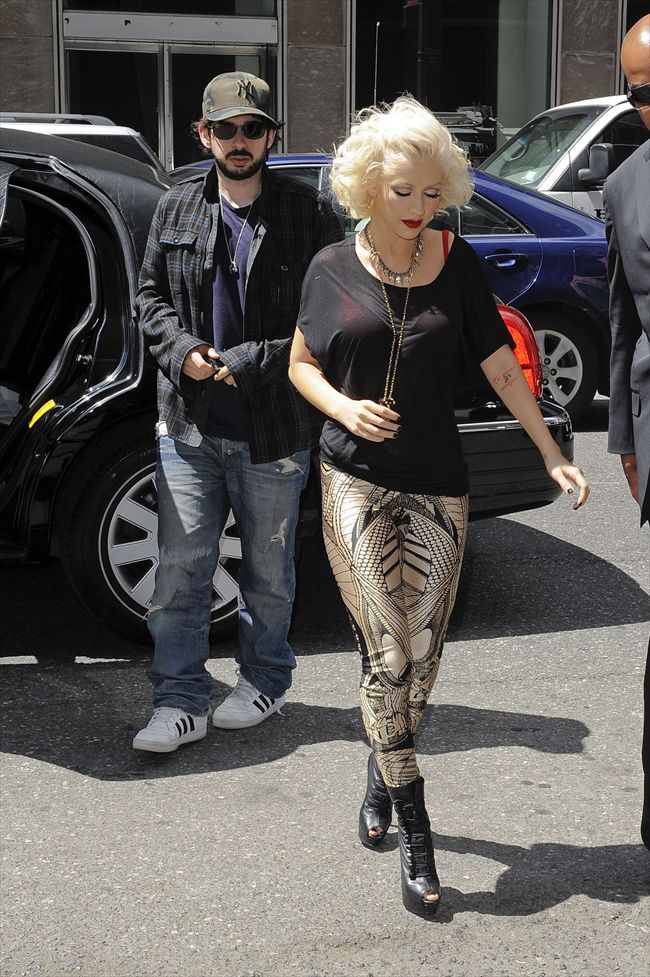 Christina Aguilera5146_1008JND_TY006_H