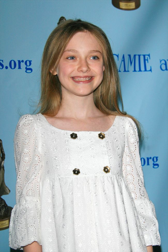 Dakota Fanning5984_DAKOTA FANNING7