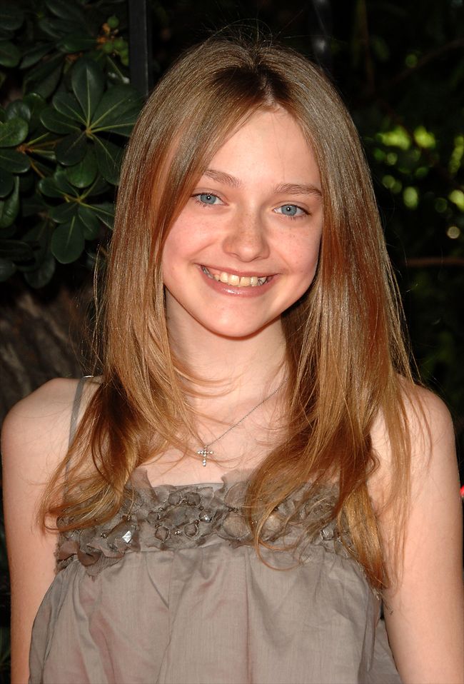 Dakota Fanning5985_DAKOTA FANNING8