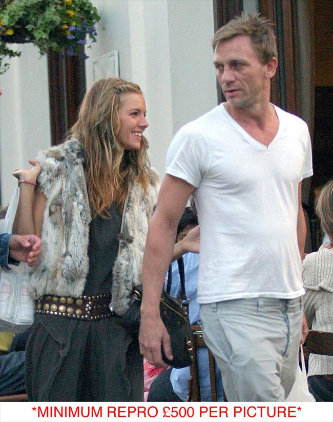 Daniel Craig6006_Daniel Craig and Sienna Miller