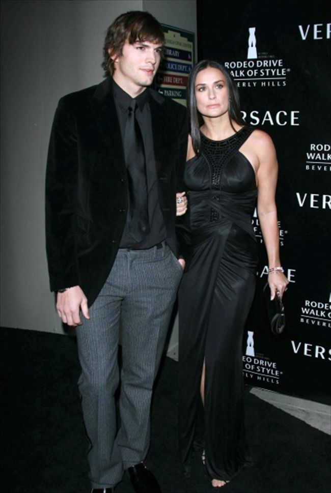 Demi Moore6512_Ashton Kutcher and Demi Moore7