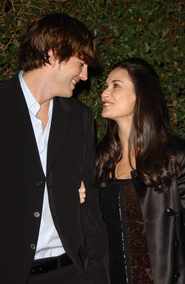 Demi Moore6513_Ashton Kutcher and Demi Moore9