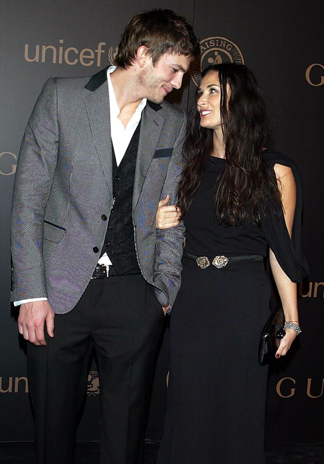 Demi Moore6520_ASHTON KUTCHER MOORE7