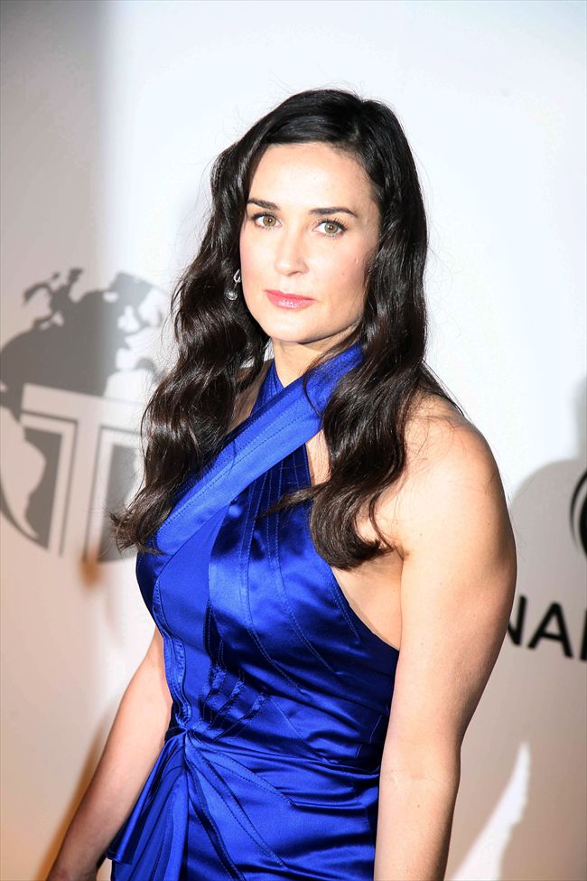 Demi Moore6539_DEMI MOORE13