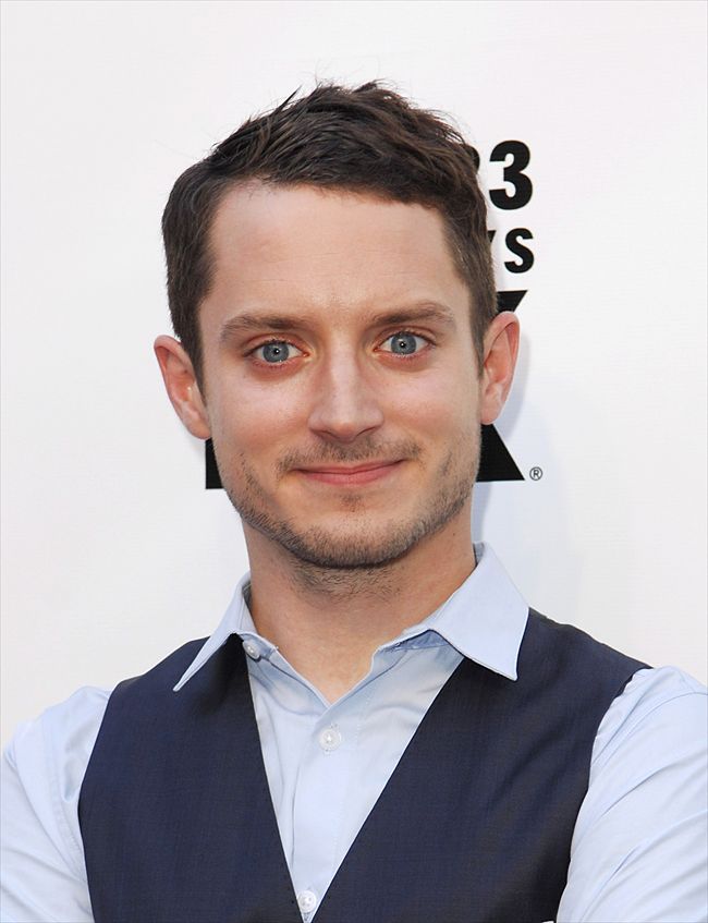 Elijah Wood7134_1120E02_UH001_H