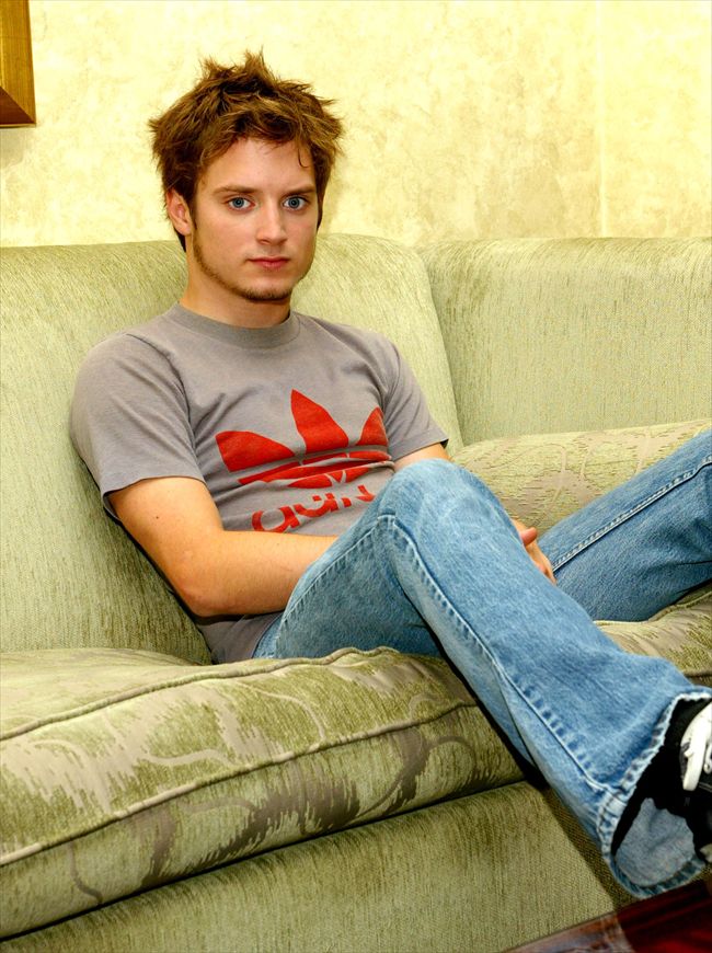 Elijah Wood7154_Elijah Wood・p28594_2_e2_5