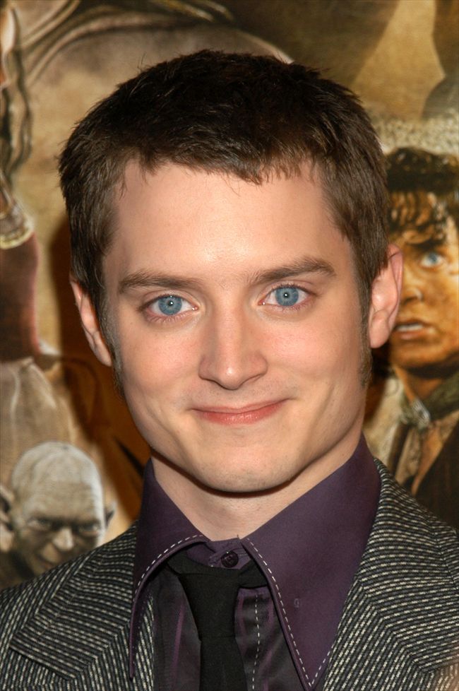 Elijah Wood7164_p26615_2_e2_5