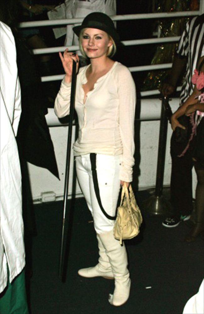 Elisha Cuthbert7225_Elisha Cuthbert5