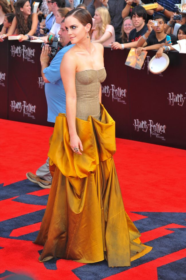 Emma Watson7620_1111L01_XX006_H