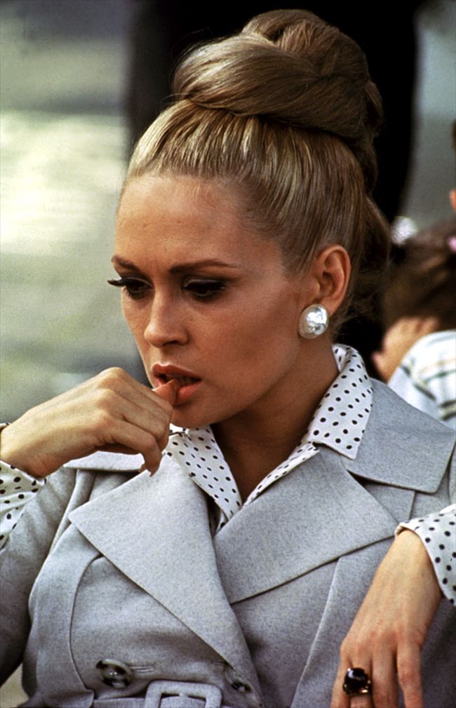 Faye Dunaway8199_MSDTHCR_EC001_H