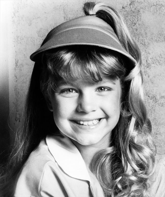 Fergie8248_TBDKIIN_EC003_H