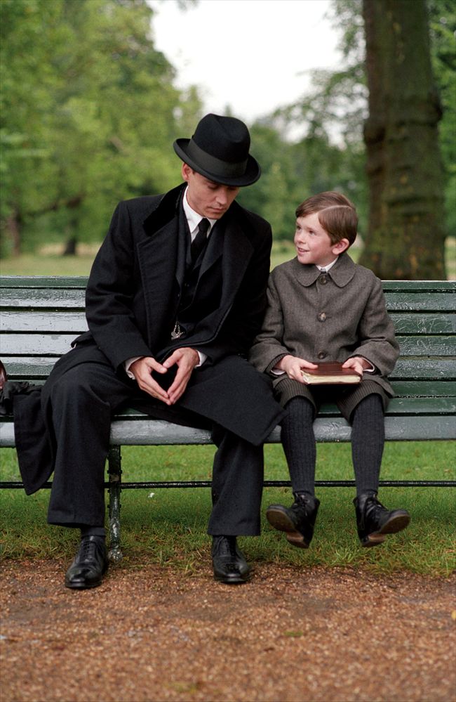 Freddie Highmore8374_MCDFINE_EC060_H