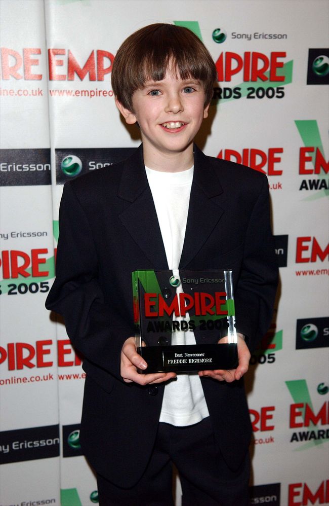 Freddie Highmore8376_07757562