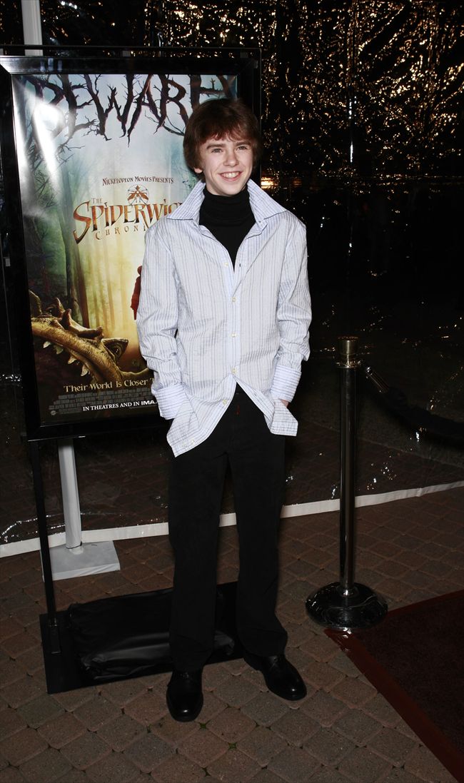 Freddie Highmore8380_09658218