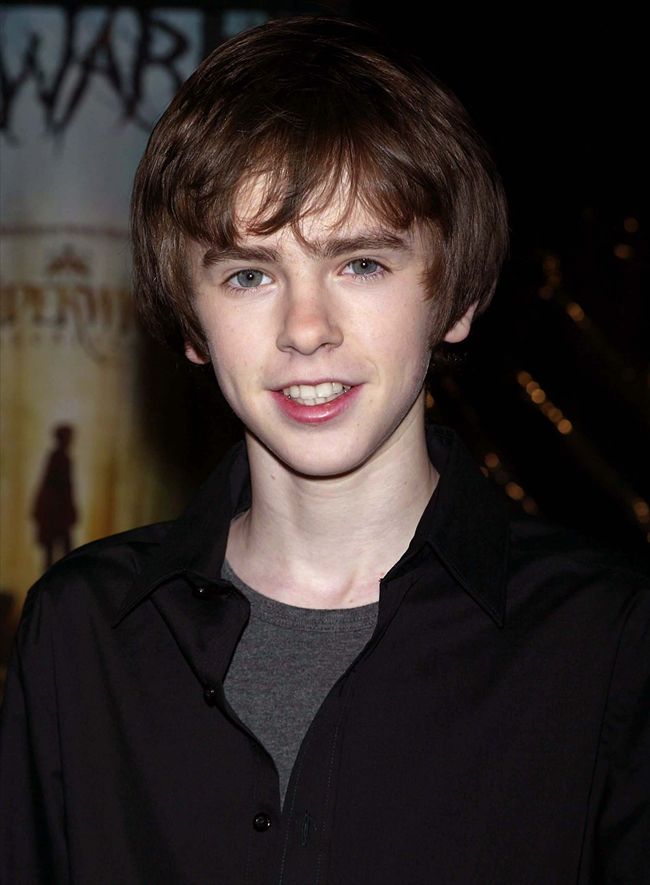 Freddie Highmore8383_09661486