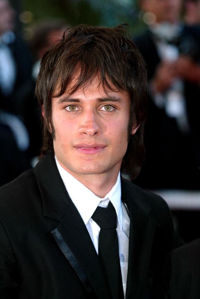 Gael Garcia Bernal8467_Gael Garcia Bernal・p37687_4_e2_5